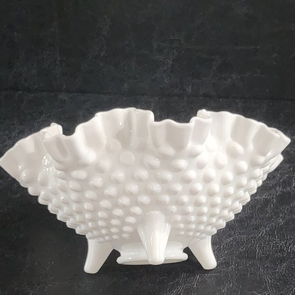 Vintage Fenton White Milk Glass Hobnail Crimped Ruffle Edge 3 Footed Decorative - Picture 5 of 10